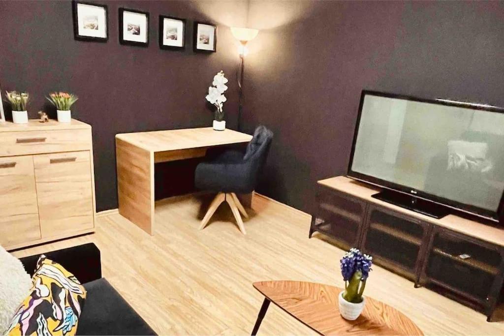 Moderny Apartman S Parkovanim ブラチスラヴァ エクステリア 写真